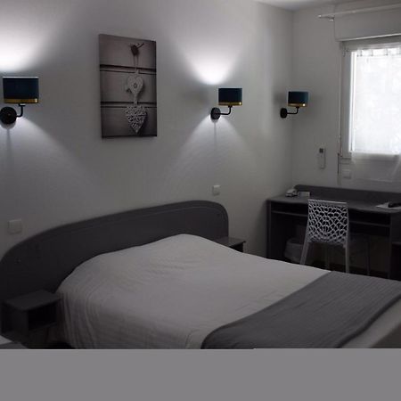 Rev'Hotel Ribérac Екстериор снимка